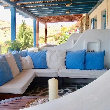 Traditional House * Kalafatis